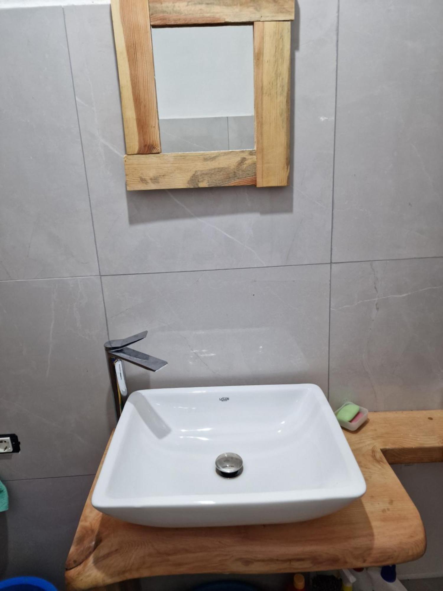 Bujtinat Skenderi Gjinar 2 Villa Room photo